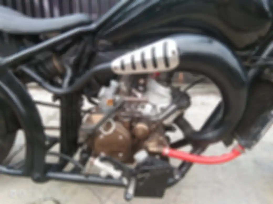 Mesin Ninja 150 RR dicomot dan dibuat di rangka sasis beserta bodywork baru.