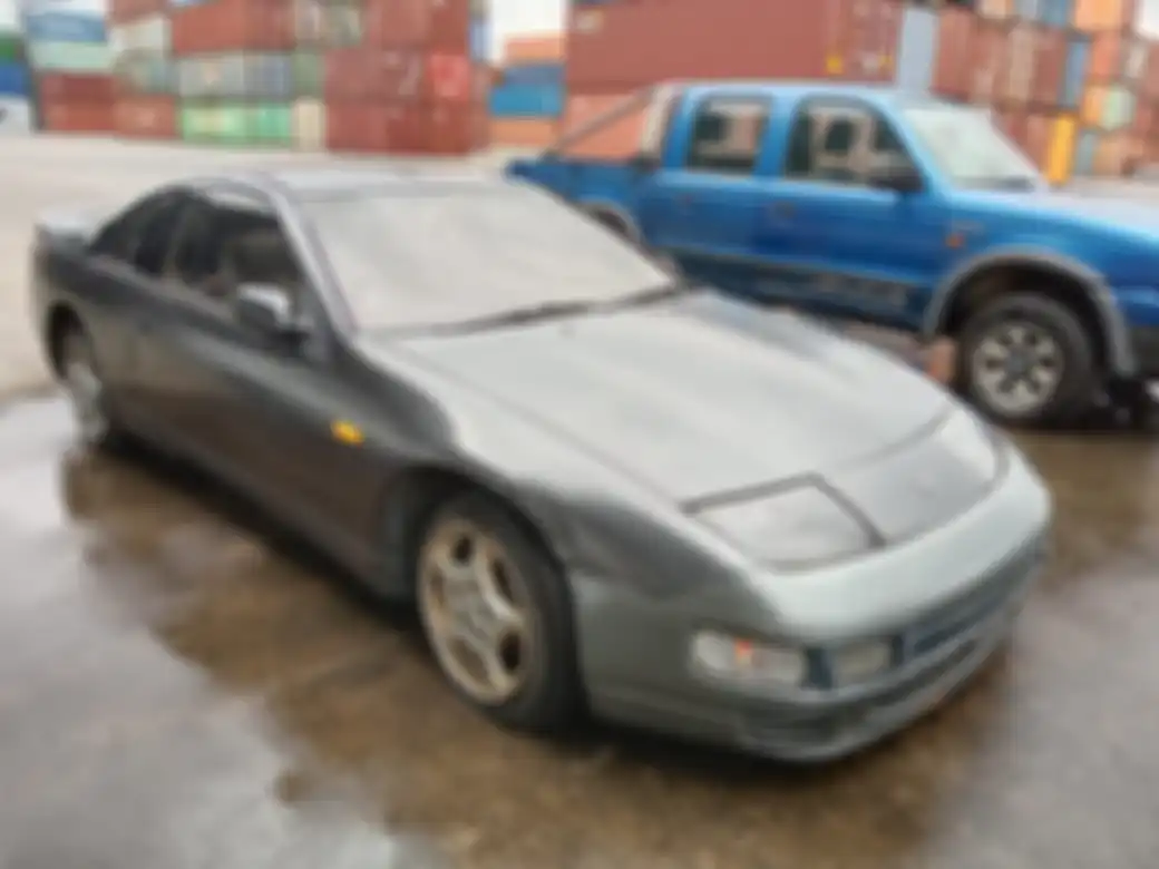 Nissan Fairlady 300ZX dijual secara lelang oleh Bea Cukai Tanjung Priok