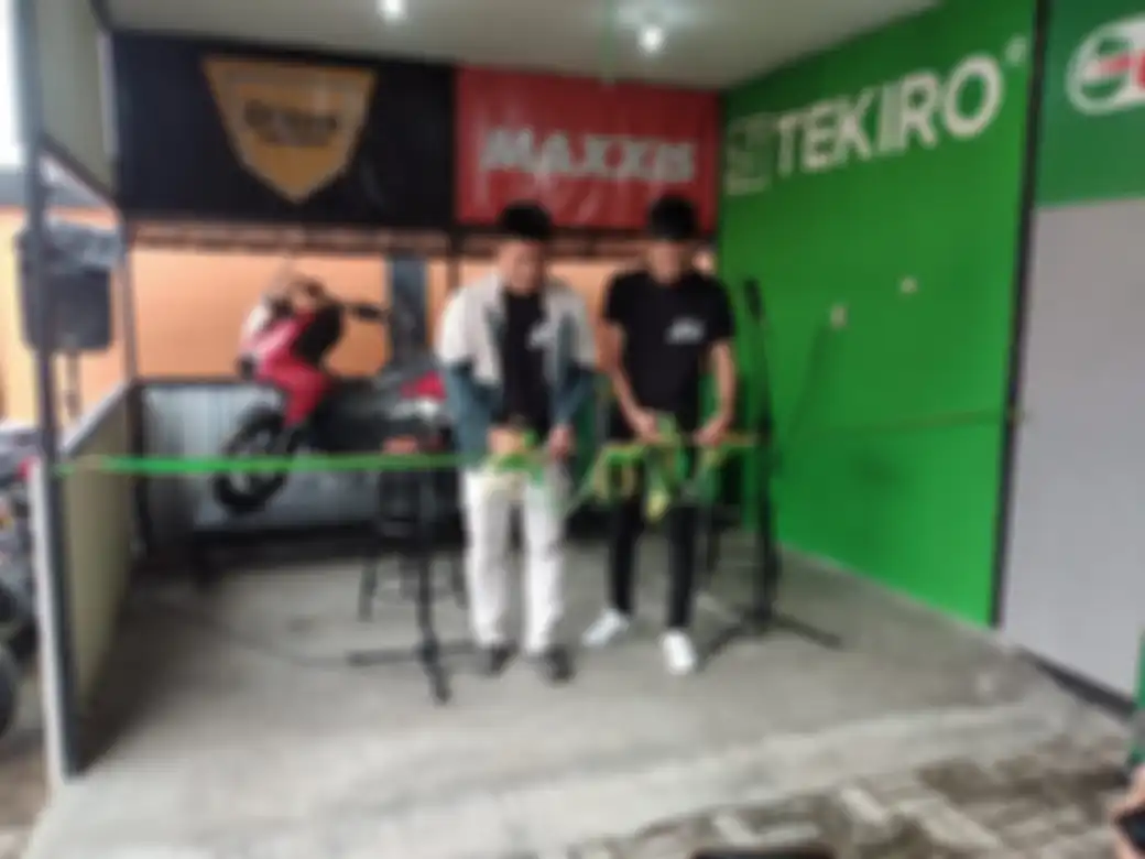 Art ‘N Speed lahir dari kolaborasi dua influencer dunia otomotif, yaitu Ridwan Hanif dan Arie Perkasa.