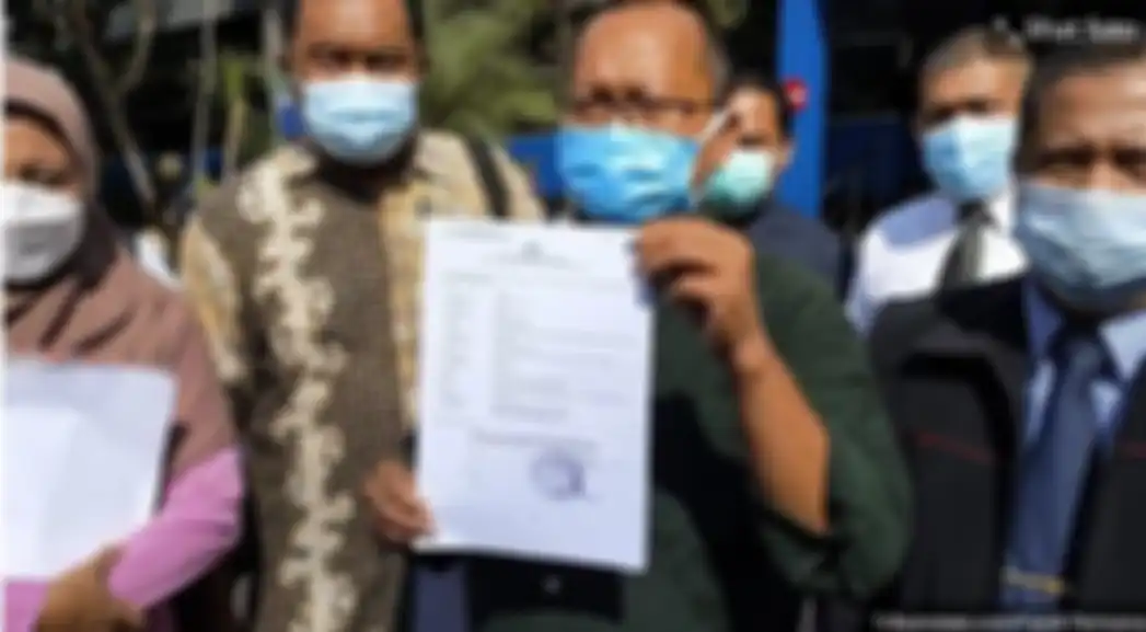 pelaporan anak nia daniaty
