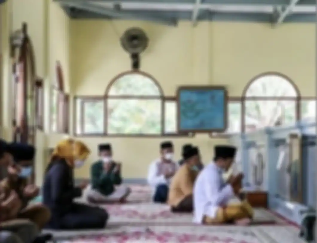 Berikut ini informasi 4 tempat wisata relegi di Purwakarta yang bikin foto Instagram kita jadi makin adem. Yuk, kita kunjungi. 