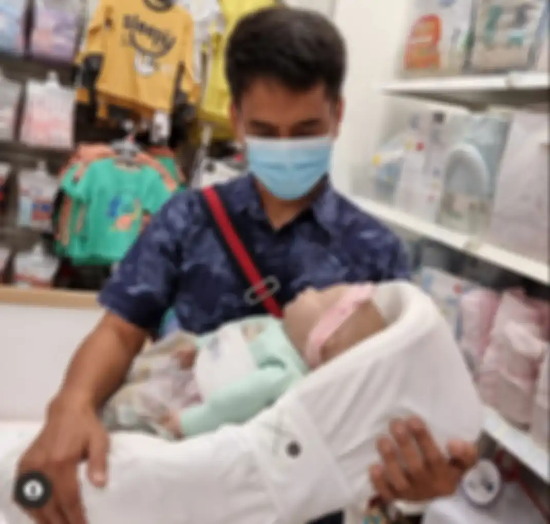 Aksi ayah Lesty Kejora.