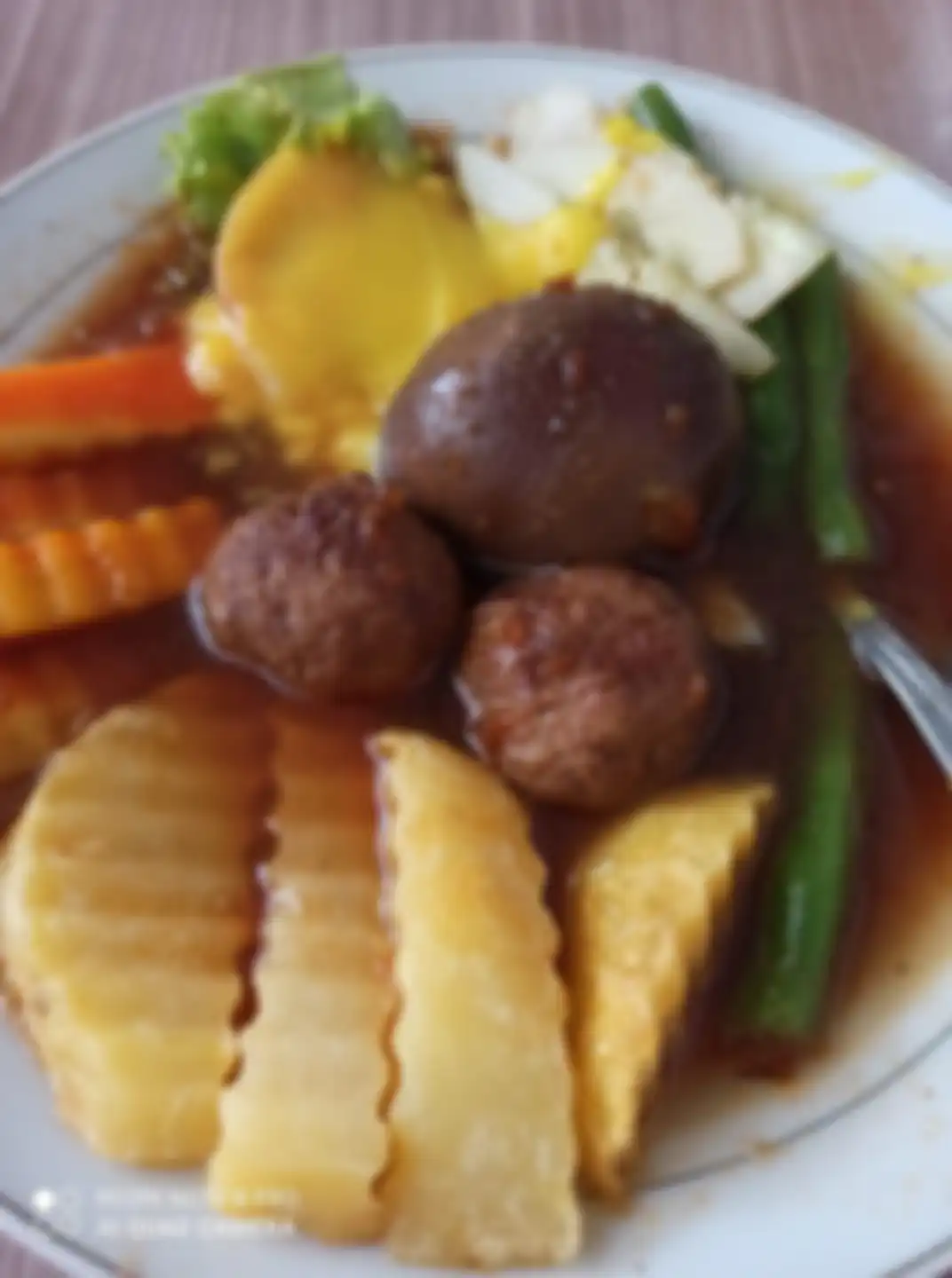 Simak ulasan 5 foto tempat wisata kuliner legendaris di Solo Jawa Tengah. Tentu, datang ke sini dijamin bisa sarapan enak. 