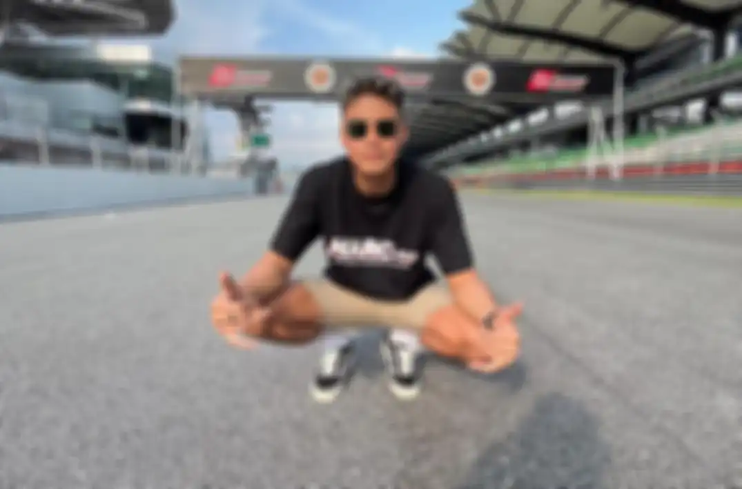 Irfan Ardiansyah mengabarkan pindah dari Astra Honda Racing Team ke Manual Tech untuk ARRC 2023. Kabar yang tidak terduga sebelumnya. 