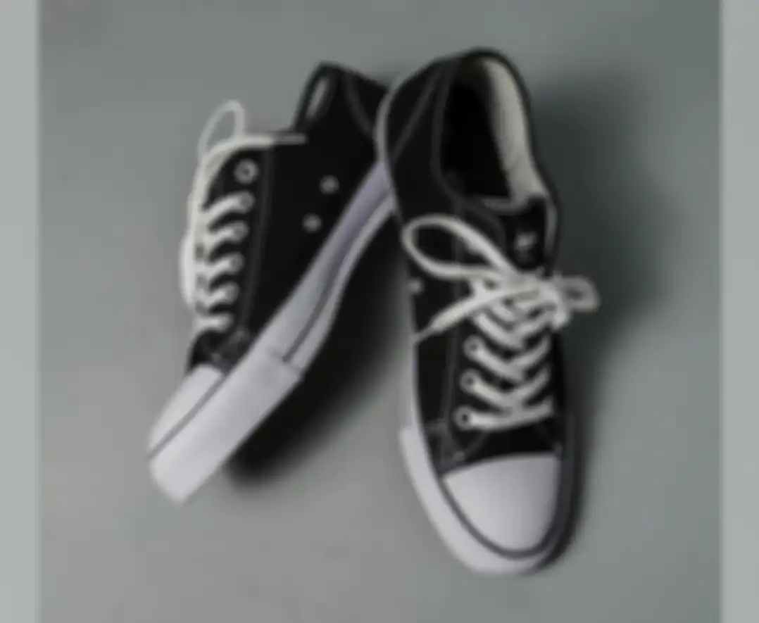 Sneakers Low Sepatu Johnson