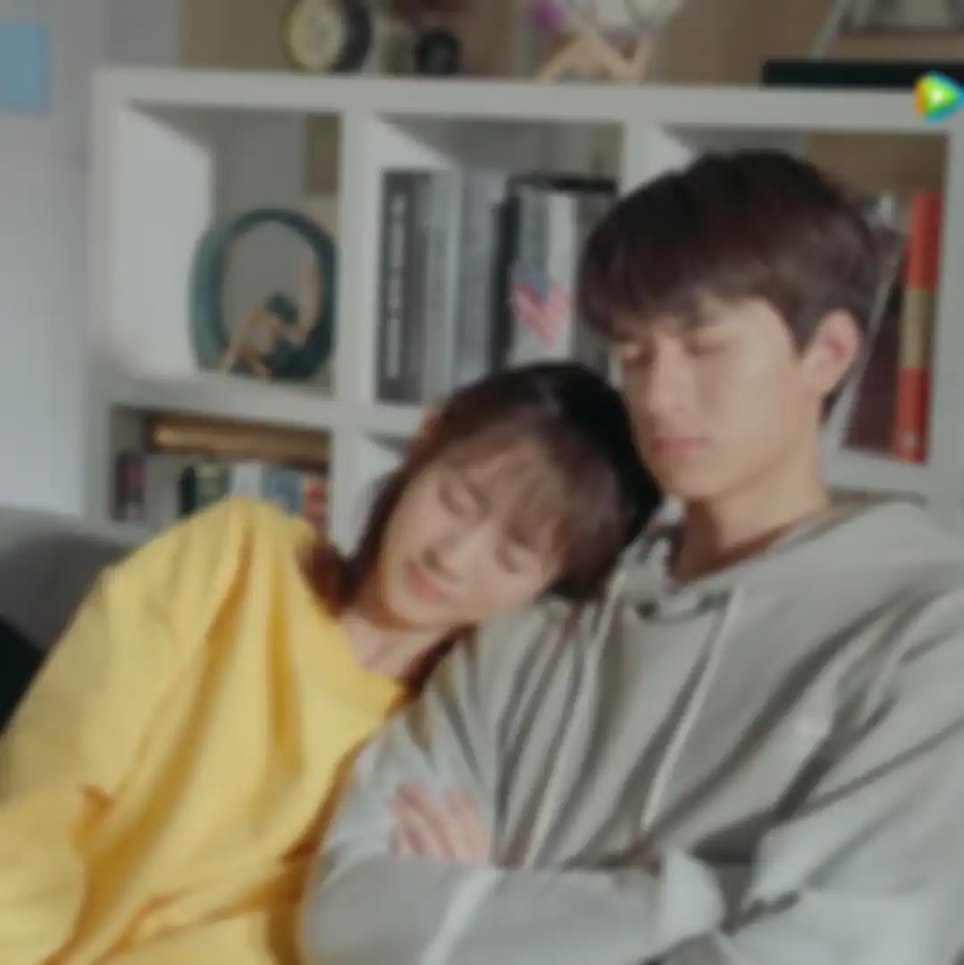 Fashion Couple Drama Put Your Head on My Shoulder