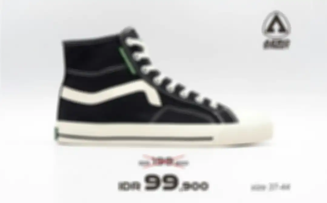 Salah satu produk sneakers Aerostreet