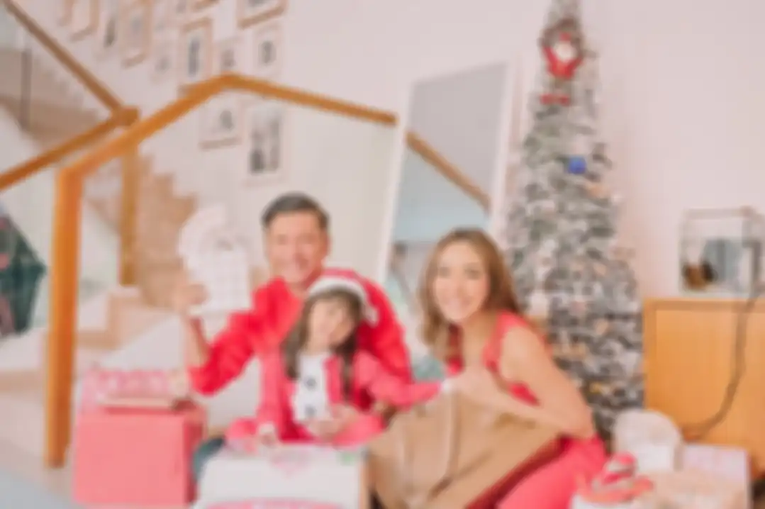 Gisel memamerkan foto merayakan Natal bareng Gading Marten yang tampak membuat Gempi bahagia. Rupanya, ada cerita di balik foto itu.