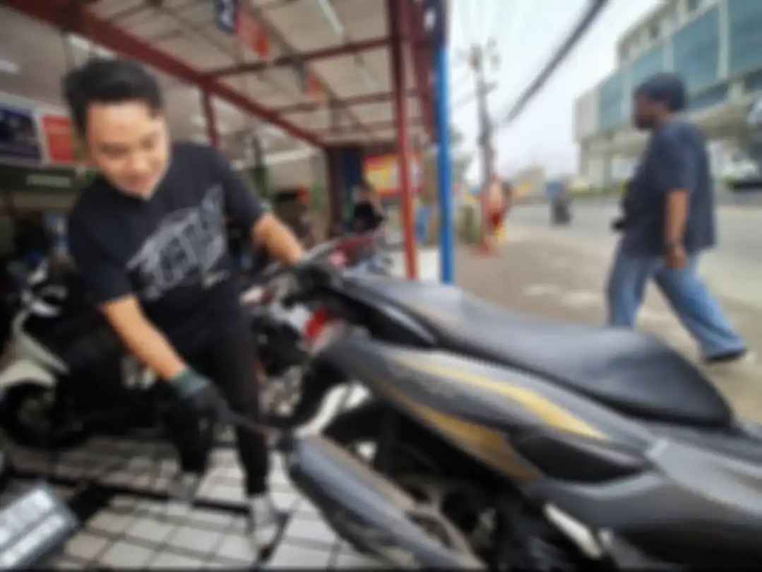 Proses uji emisi di Planet Ban