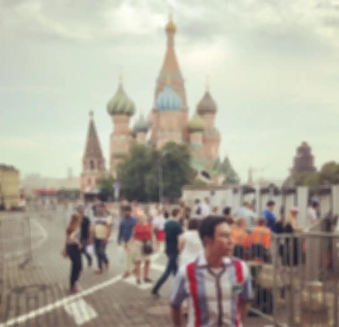 Otis Hahijary saat traveling ke Russia.