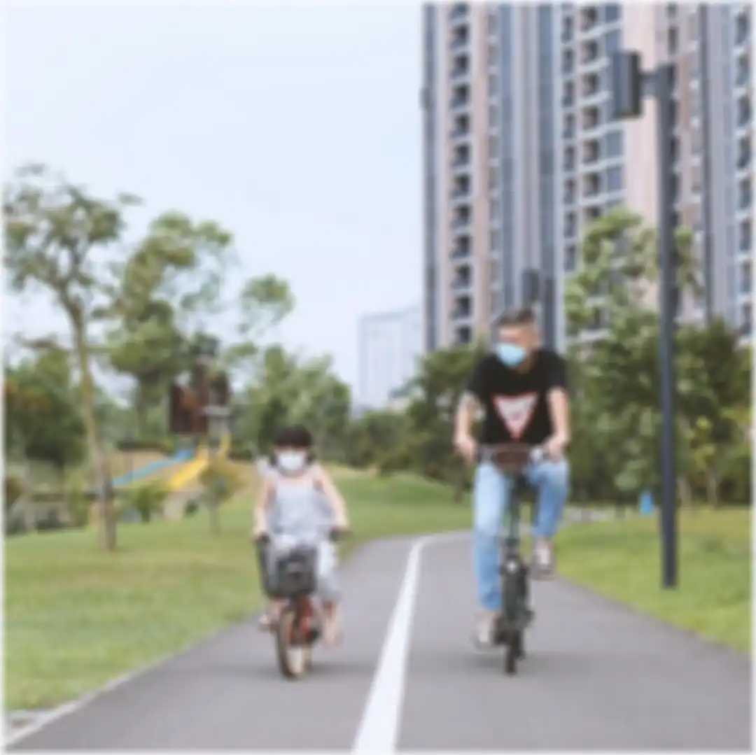 Potret Gading Marten gowes berdua Gempi. Foto ini membuat curiga netizen Nama Ariel Tatum terseret. 