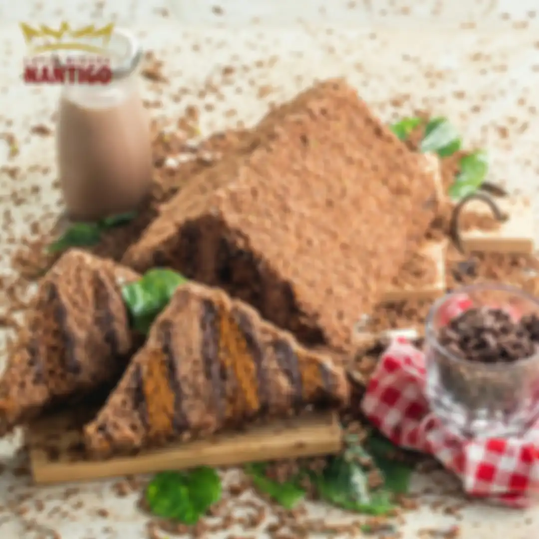 bisnis lapis minang Dude Harlino