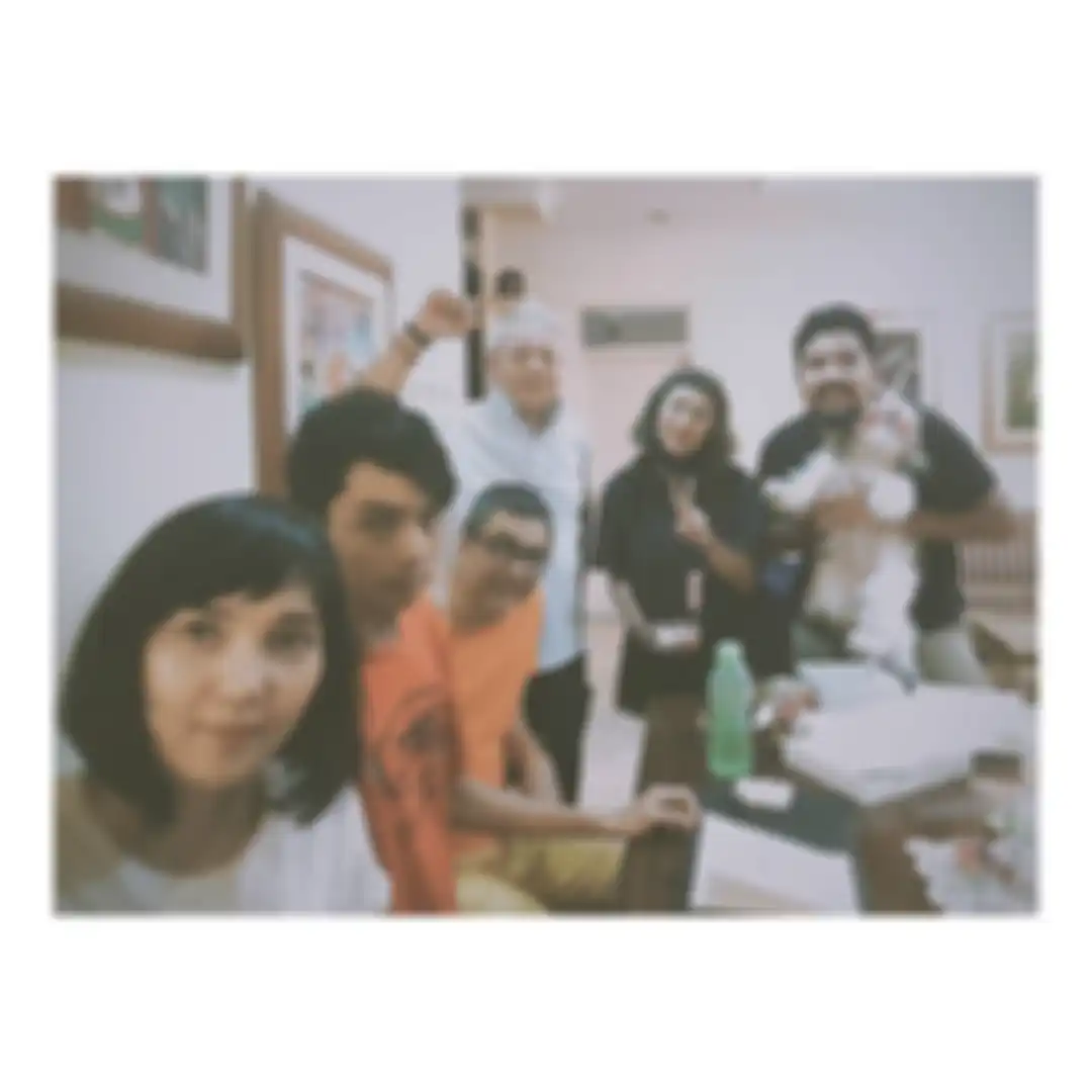 Cassandra Massardi dan keluarganya