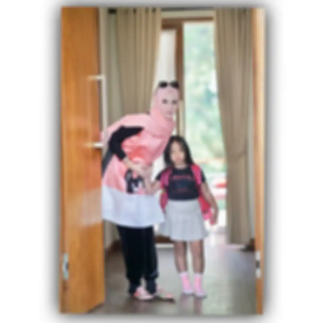 Foto Angel Lelga dan Putrinya, Haura