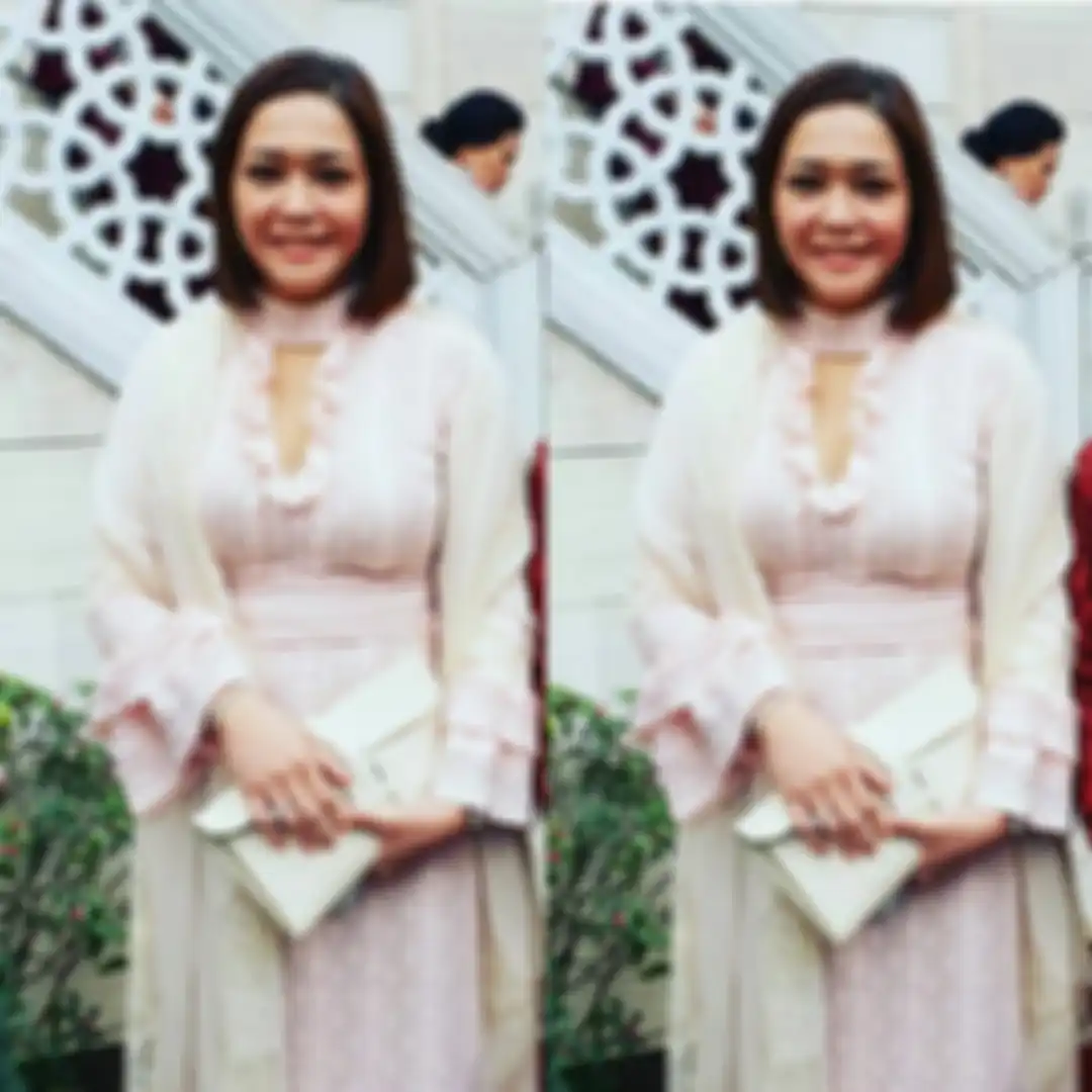 Penampilan anggun Maia Estianty yang diduga hadiri pernikahan Syahrini dan Reino Barack di Jepang