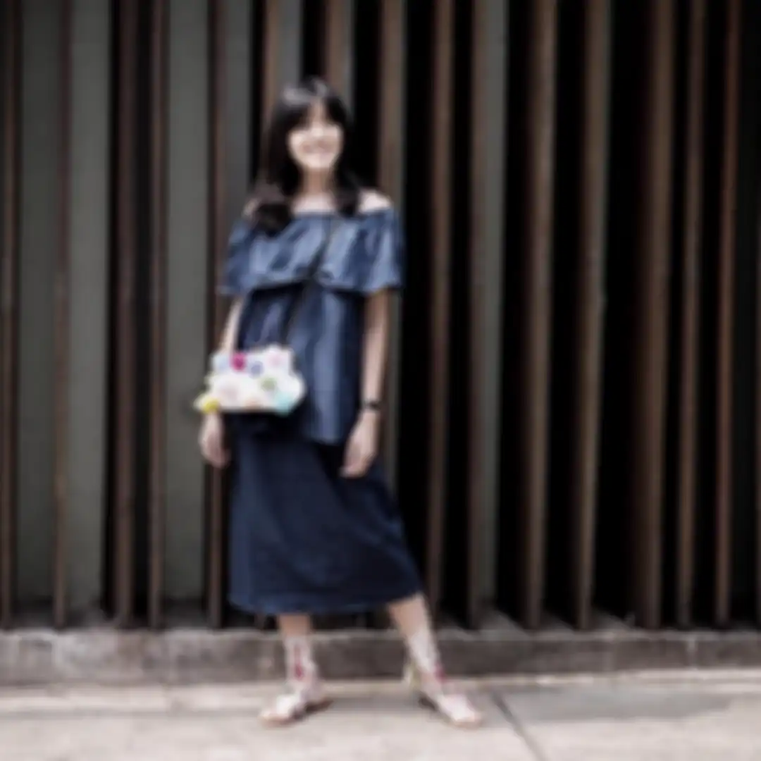 Padu padan off shoulder ala Ify Alyssa