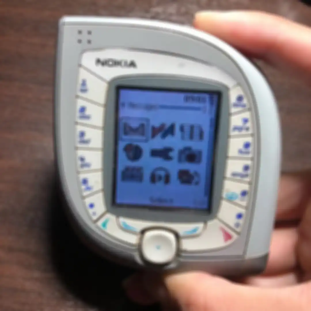 Nokia 7600