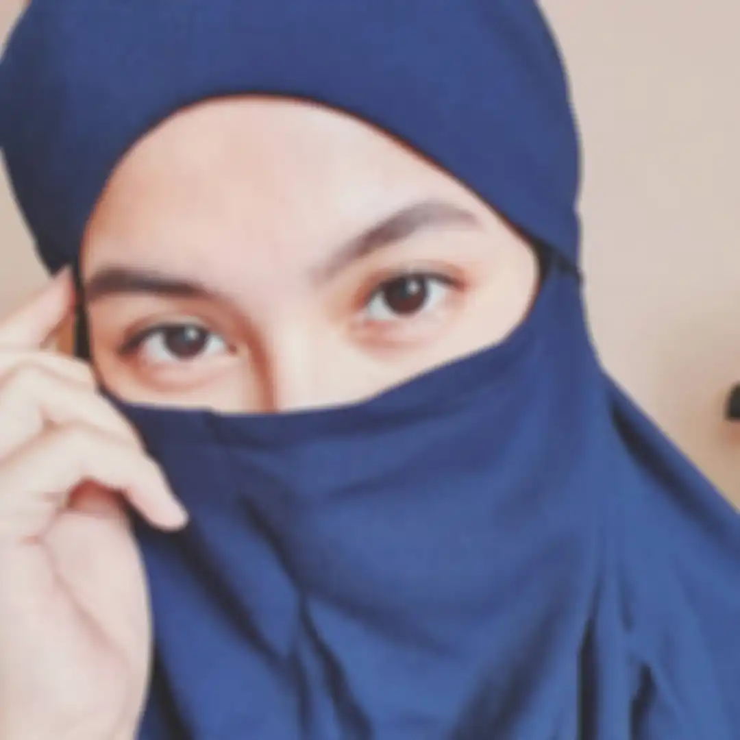 Tampilan Alyssa Soebandono dengan cadar
