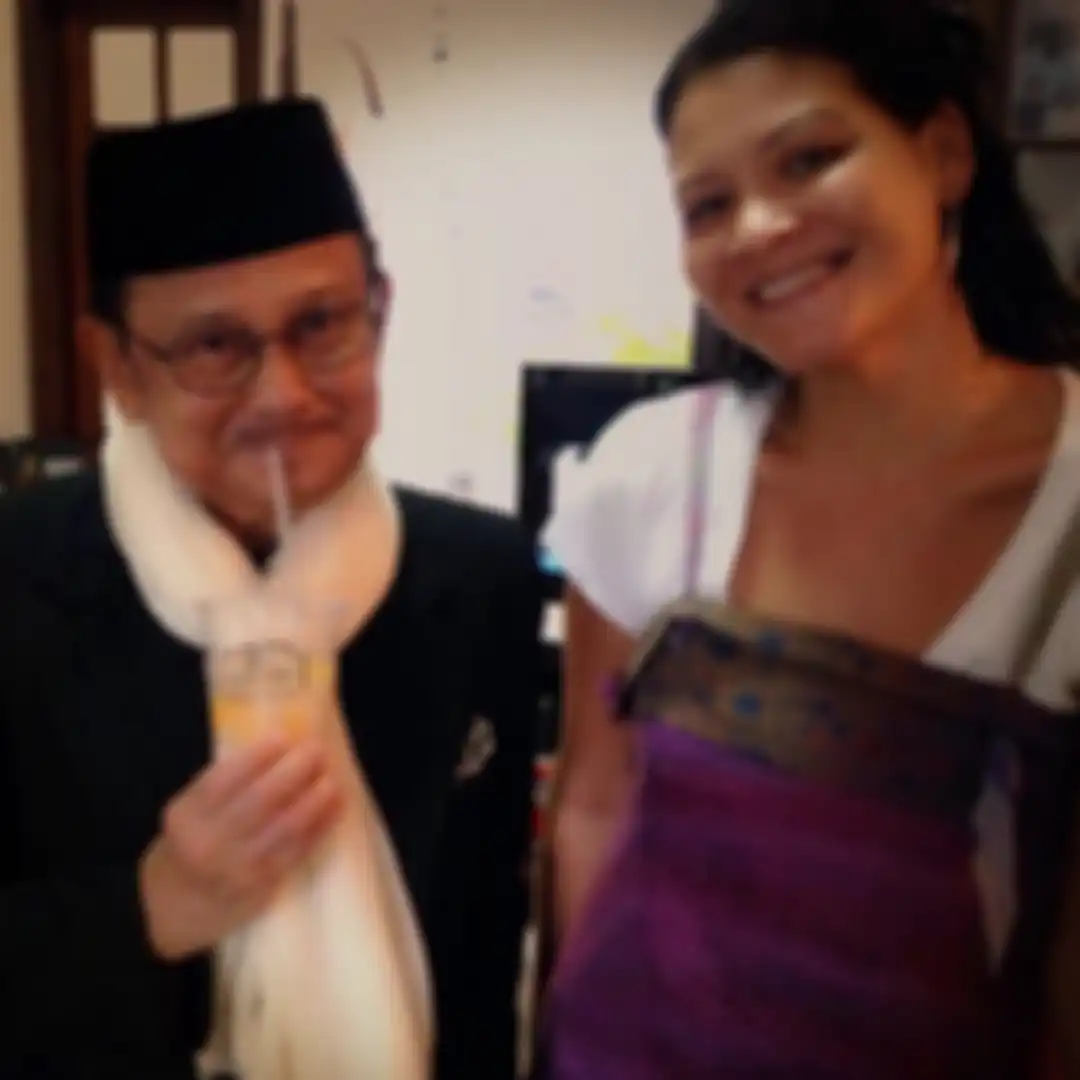 Habibie dan Melanie subono