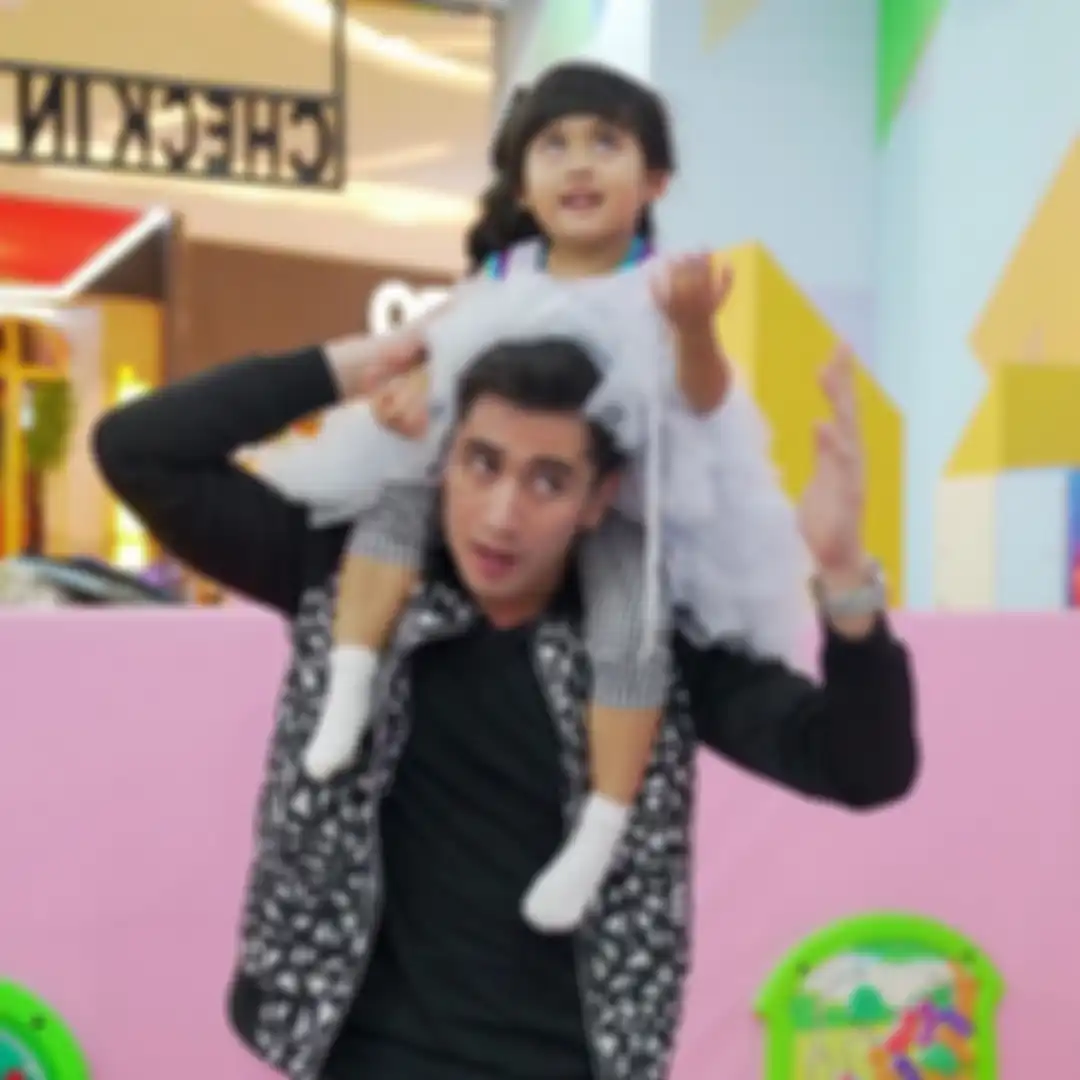 Verrell Bramasta dan Vania