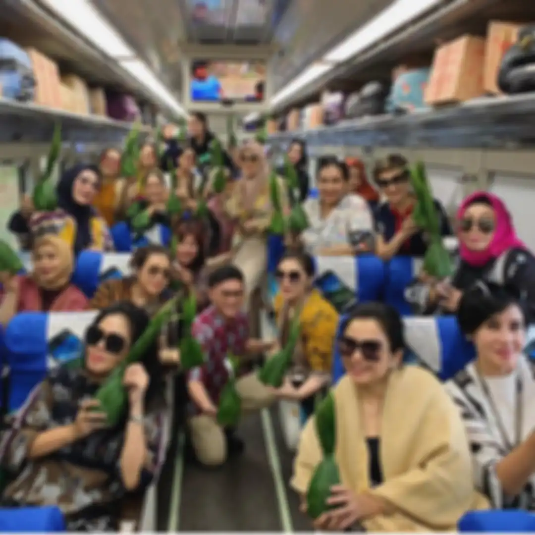 Geng sosialita Mayangsari menyewa gerbong kereta api