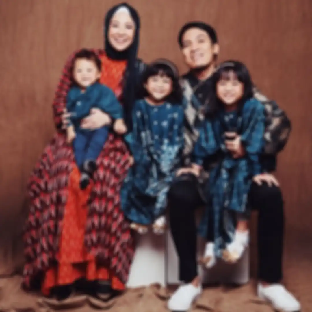 Keluarga Desta.