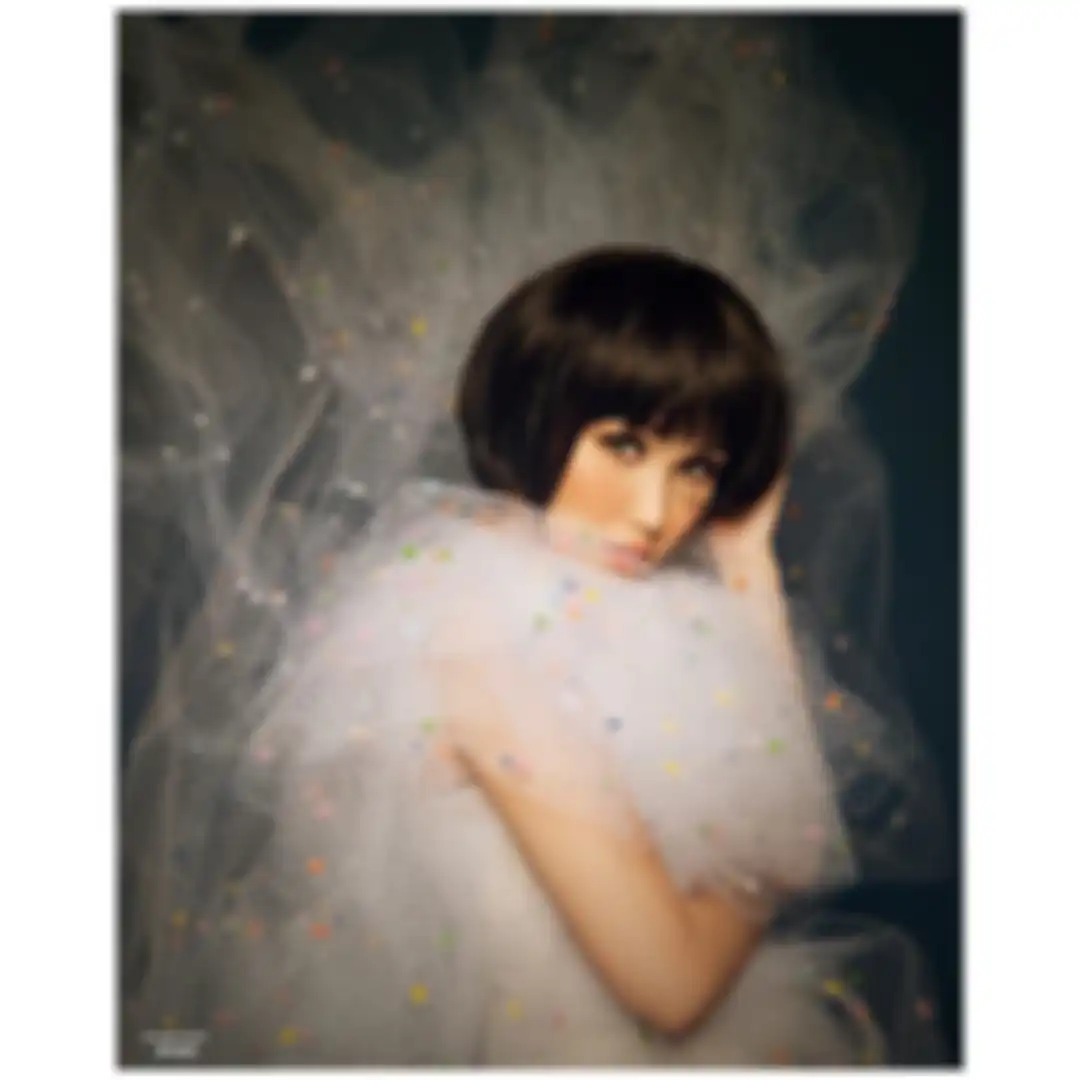 Ayu Ting Ting dinilai mirip Lucinta Luna