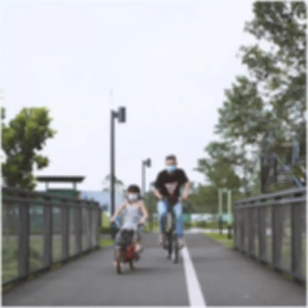 Potret Gading Marten gowes berdua Gempi. Foto ini membuat curiga netizen Nama Ariel Tatum terseret. 