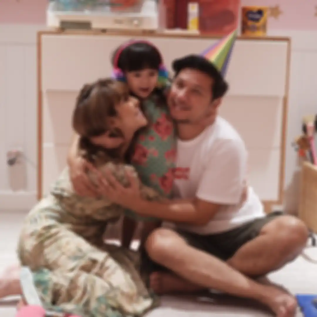 Beragam respons netizen terlontar. Foto Gisel merayakan ulang tahun bareng Gading Marten dan Gempi ramai komentar. 