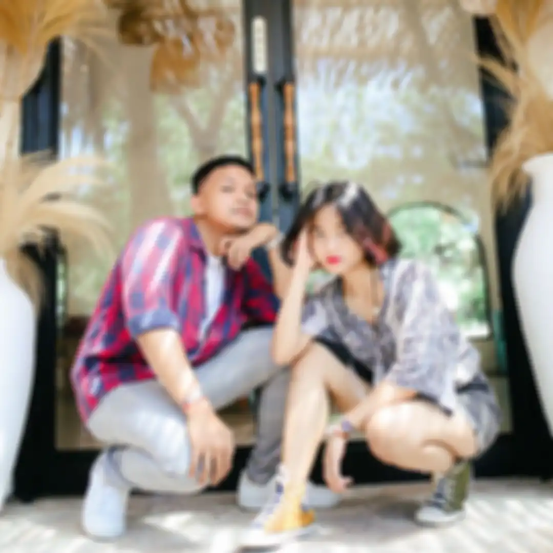Foto sopir Vanessa Angel disebut netizen terlalu banyak gaya. Netizen terus saja mencaci maki foto Joddy di media sosial. 