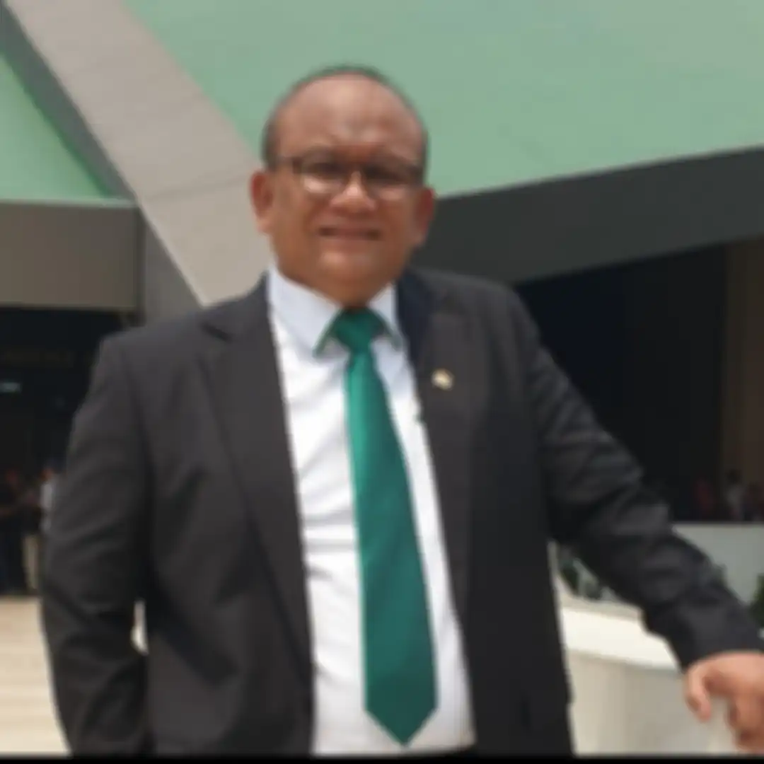 Foto Hasan Husaeri Lubis juga mudah ditemukan di media sosial. Politikus yang disebut preman Medan ini termasuk rajin bersosial media. 