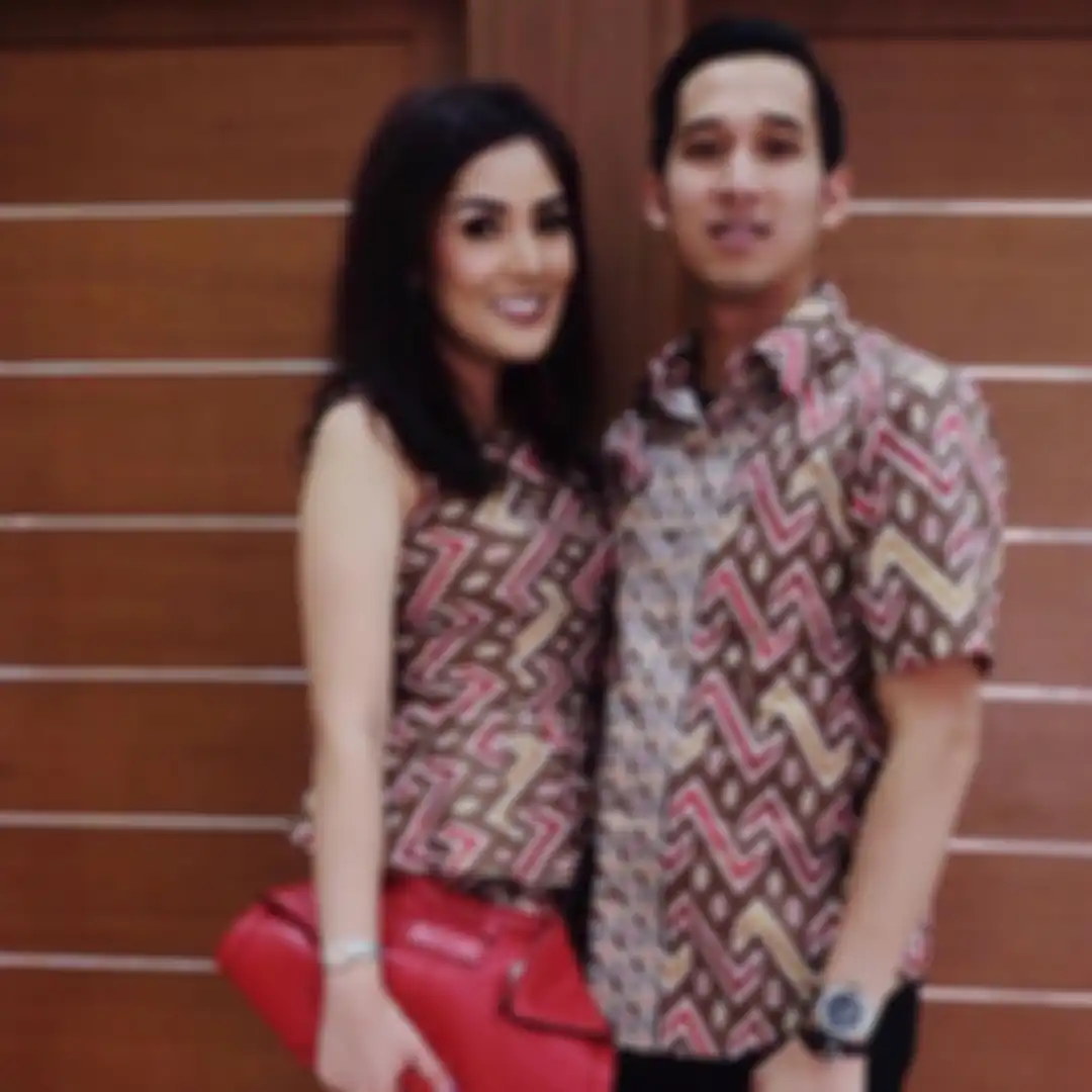 Rumah tangga Askara Parasady dengan Nindy Ayunda sudah resmi cerai sebelum terpidana narkoba dan senjata api illegal ini bebas dari penjara. 