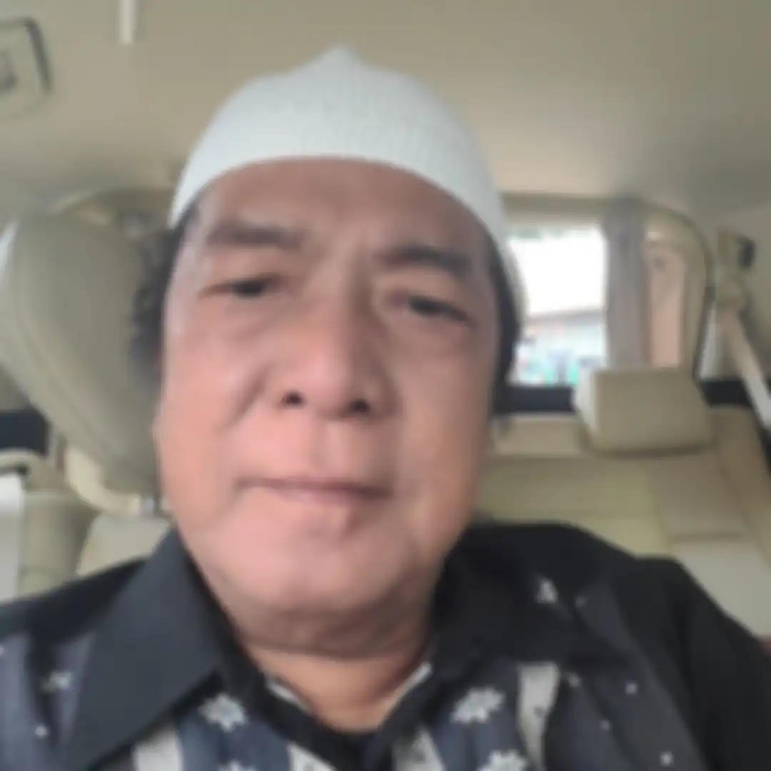 Netizen bertanya-tanya atas foto duka yang diunggah Sule di akun Instagram pribadinya. Kepergian Dose Hudaya sudah bikin remuk musisi Sunda.