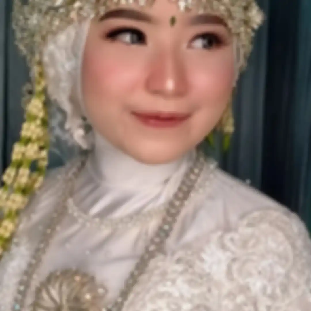 Steno Ricardo mantan Mawar AFI mendapatkan hujatan dari netizen. Foto istri barunya disebut babu. Steno ungkap fakta sebenarnya. 