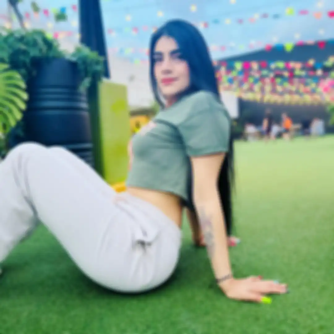 Diana Ramirez Polwan paling cantik di dunia tangkapi penjahat kelas kakap dengan cara begini. Foto aduhainya bikin geger.