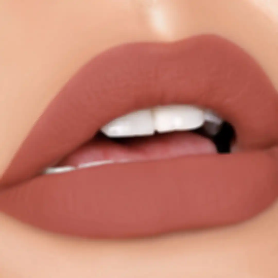 Warna lipstik peach gelap