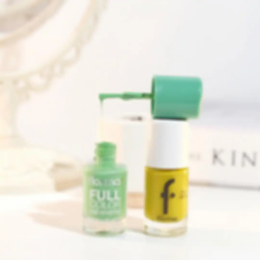 Rekomendasi kuteks halal dari brand Flormar Enamel Nail New Formula + Maxi Brush