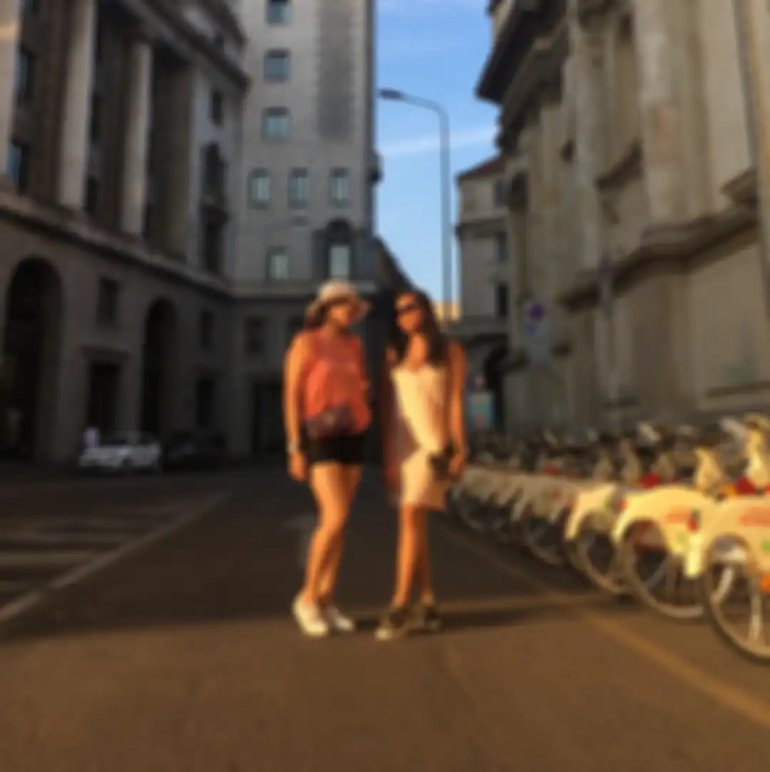 Gayanti Hutami & mama, Tata Cahyani