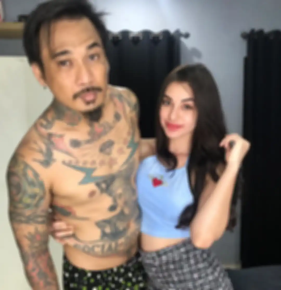 Jerinx SID dan sang istri, Nora Alexandra.
