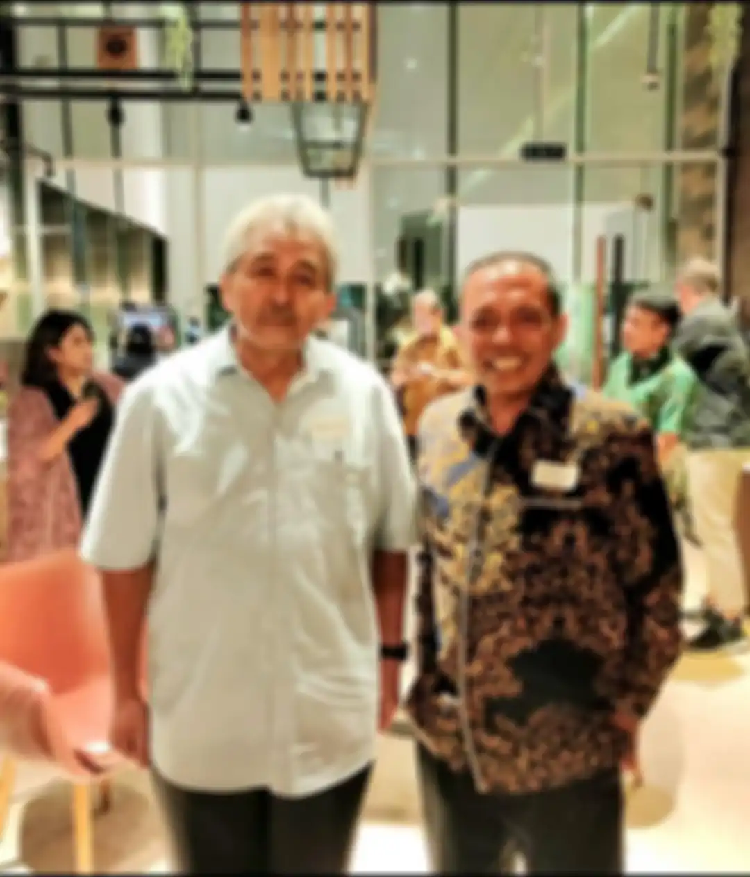 Ini profil Hermanto Dardak ayah Wagub Jatim yang meninggal dunia dalam kecelakaan tol. Dia pernah bikin Jokowi ambil keputusan penting. 