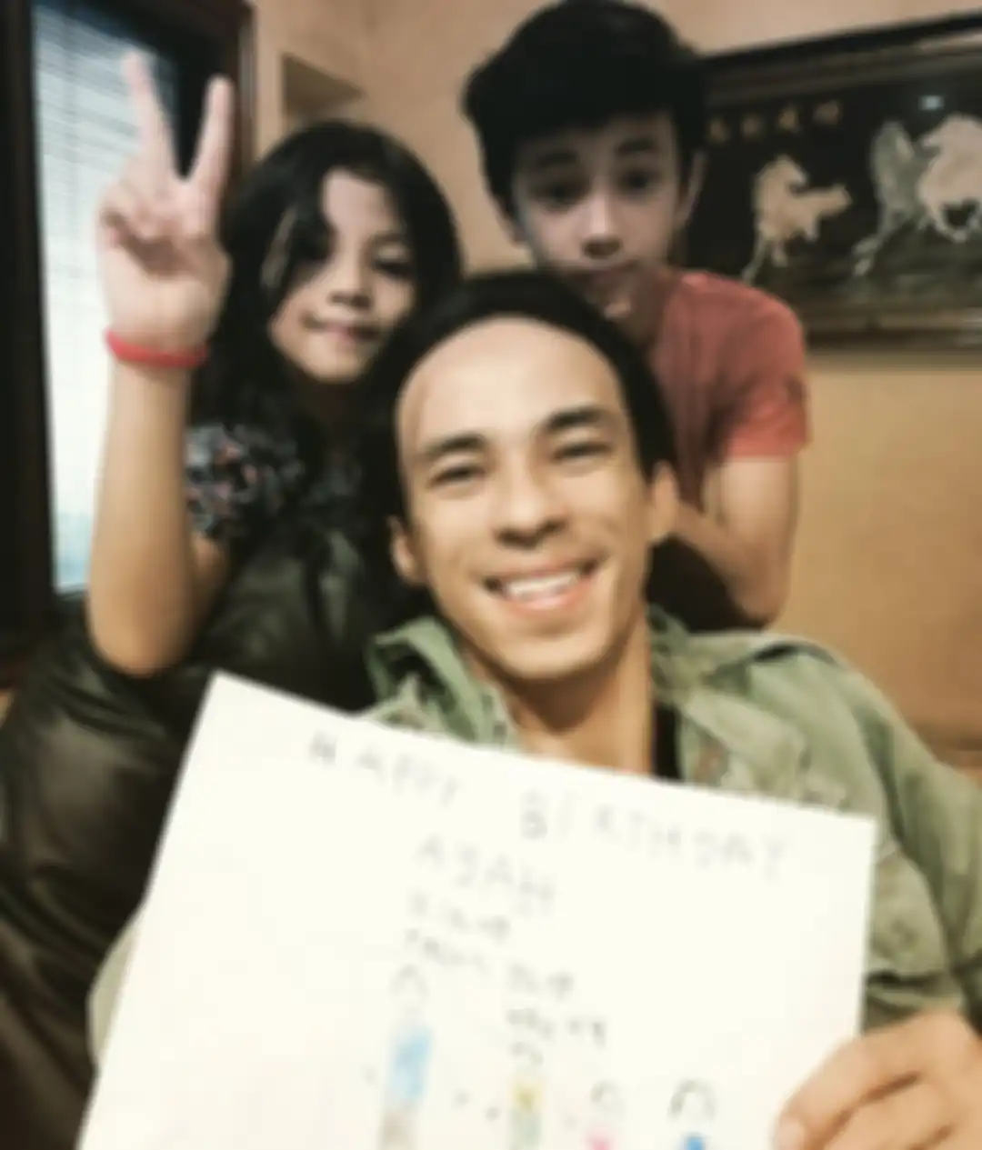 Attila Syah yang baru saja merayakan ulang tahun yang ke-44.