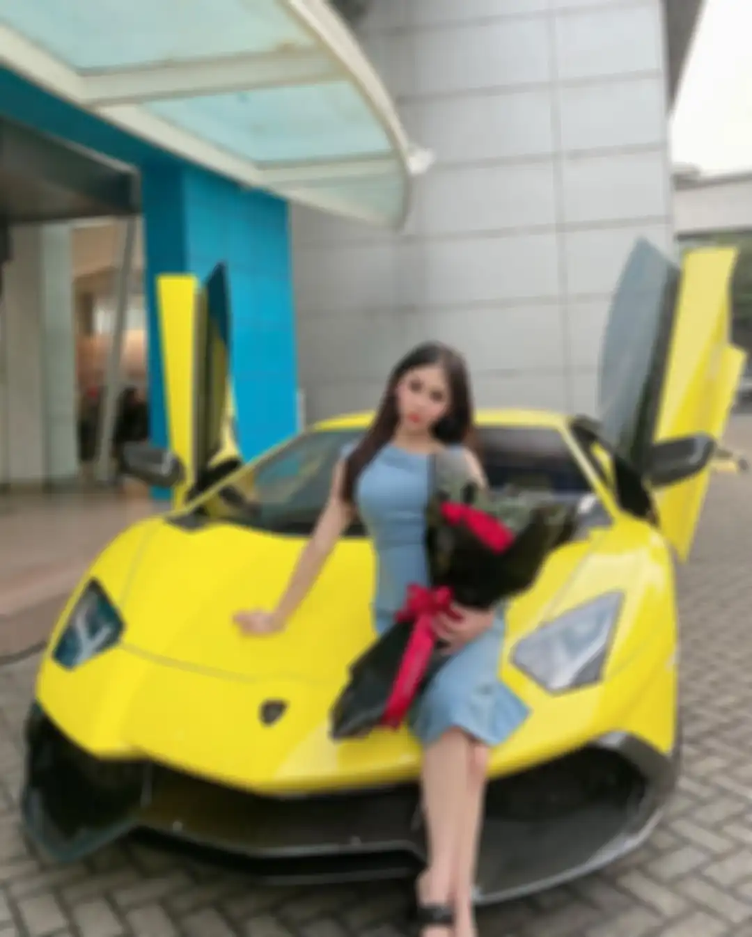 Ayu Thalia alias Thata Anma pamer foto surat kuasa kepada pengacaranya. Potret terkini Thata Anma banjir hujatan. 