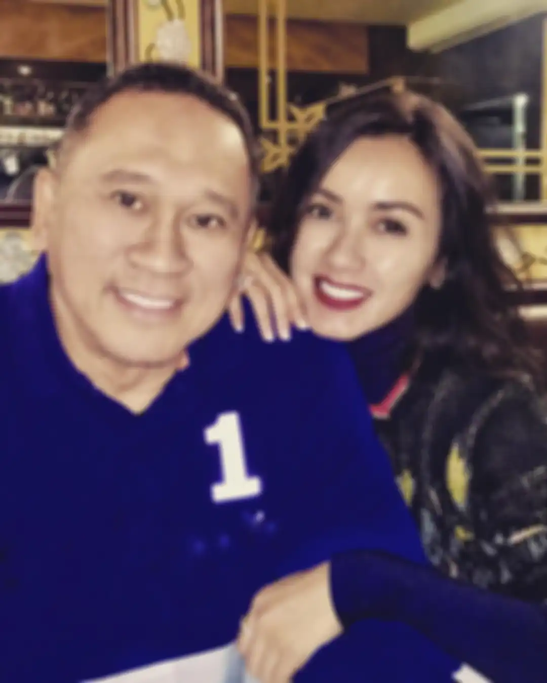 Gaby Bakrie, istri Indra Bakrie