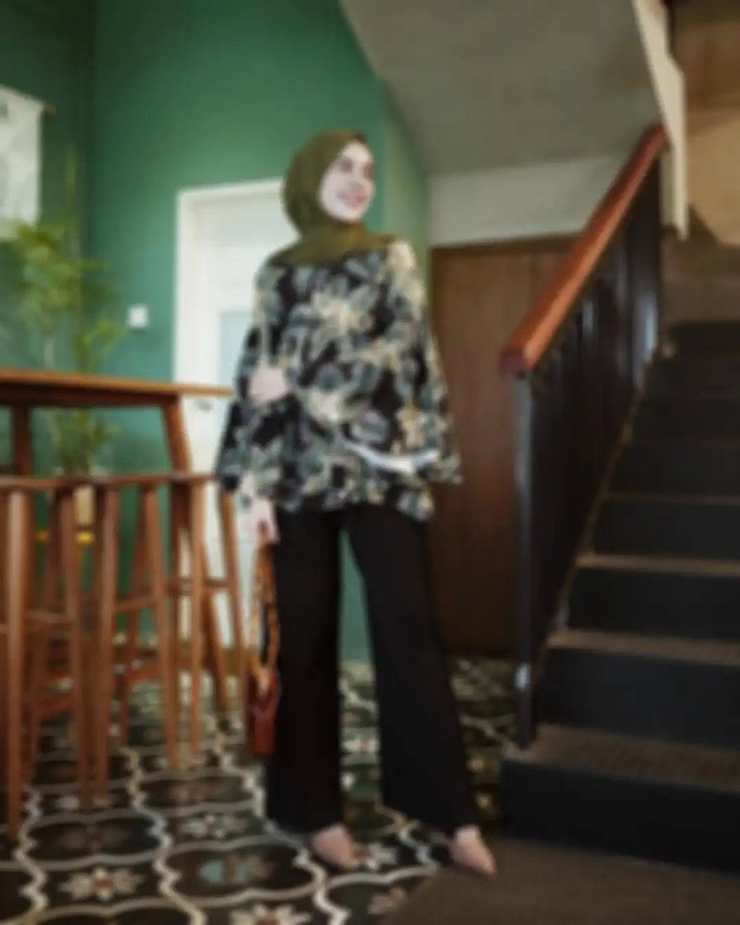 Fashion hijab warna hijau olive