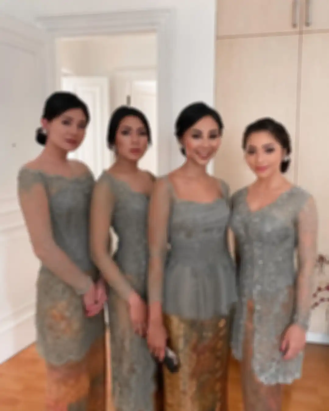 Penampilan Nikita Willy saat kondangan bareng calon menantu Keluarga Bakrie, Vannya Istarinda