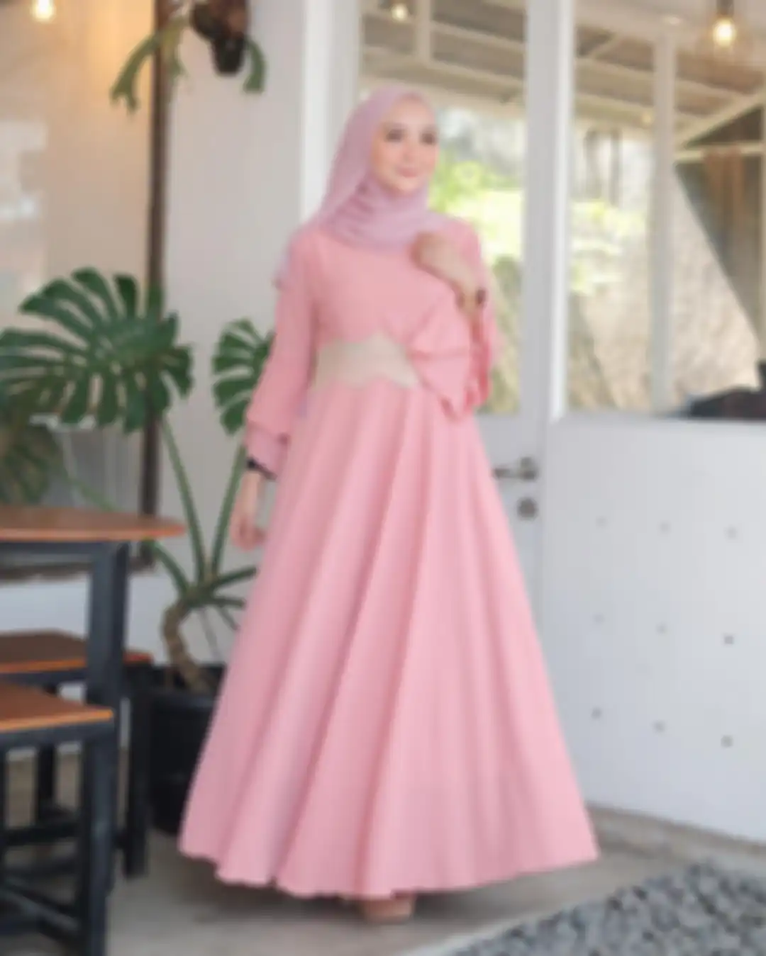 Model gamis pink pastel modis buat baju lebaran 2023