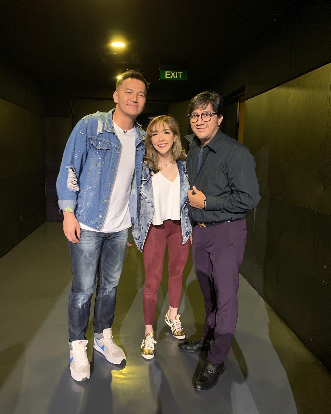Keputusan Gisel mengunggah foto dirinya bersama Wijin di akun Instagram pribadinya untuk pertama kali menuai cibiran.