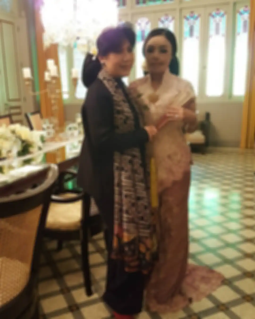 Lisa dan Anne Avantie