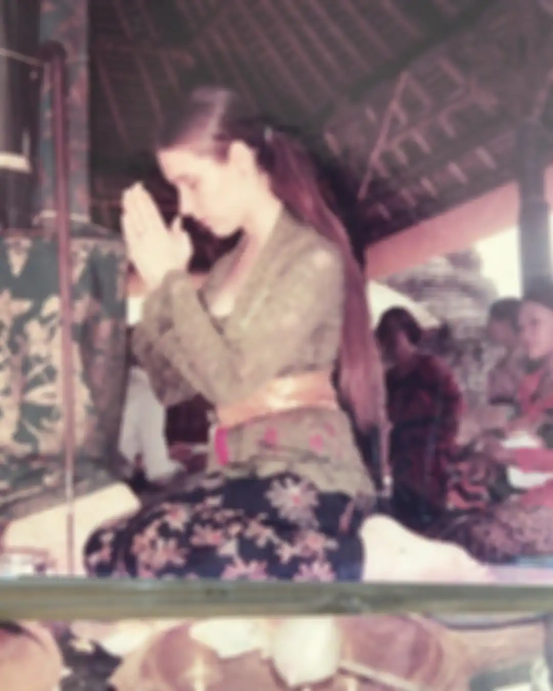 Mama mertua Happy Salma saat masih muda