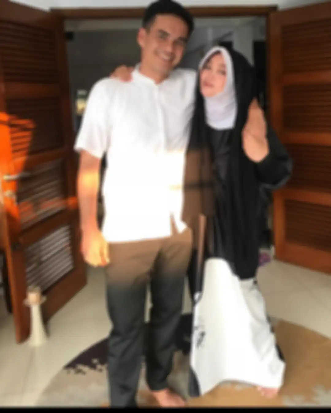 Hunian pasangan Rina Gunawan dan Teddy syah 